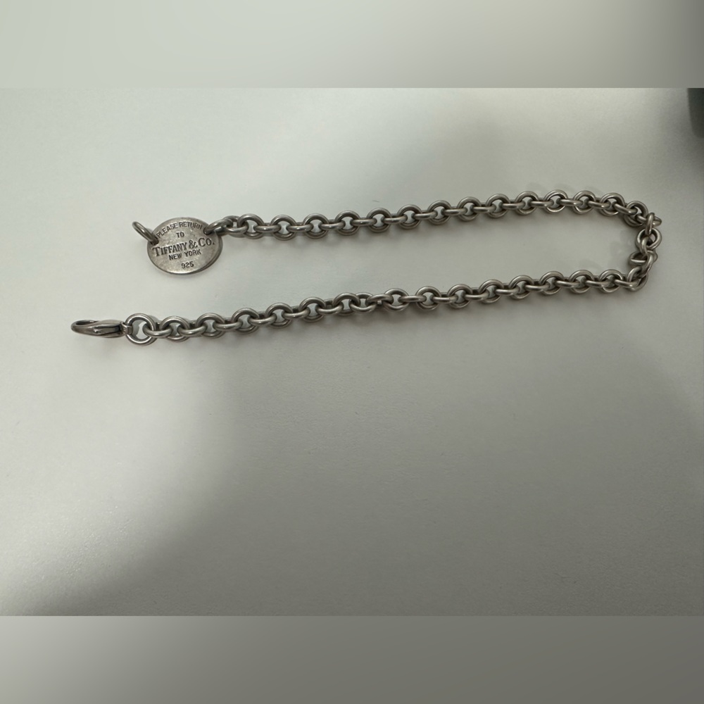 Tiffany Oval Tag necklace silver